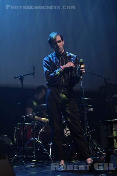 DUTCH UNCLES - 2011-04-07 - PARIS - Gaite Lyrique - 